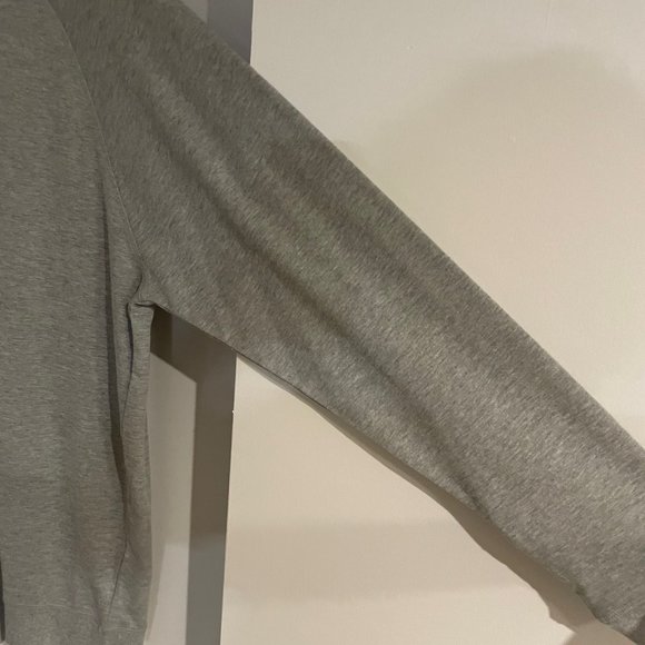 Men’s Peter Millar Crewneck Sweater - Picture 3 of 3